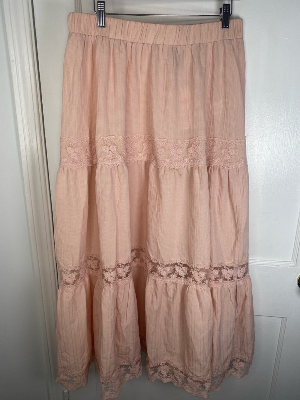 Cider NWT Peach Tiered Lace Maxi Skirt